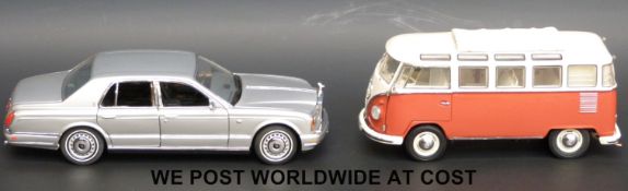 Two Franklin Mint diecast model vehicles 1998 Rolls Royce and Volkswagen Camper Van,