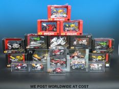 Nineteen Maisto and other diecast model vehicles including model motorbikes, all in original boxes.