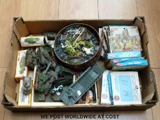 Thirteen Airfix 00/H0 scale military figure sets all in original boxes together with various loose
