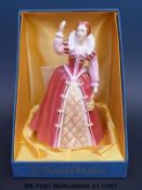 A boxed limited edition Royal Doulton figurine Queen Elizabeth I HN3099 from The Queens of The