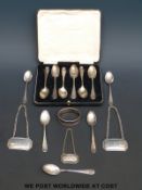 A cased set of hallmarked silver teaspoons,