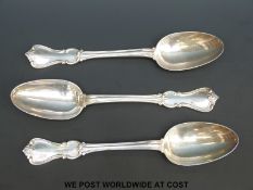 Three Victorian hallmarked silver Albert pattern tablespoons, London 1846 maker Chawner and Co.