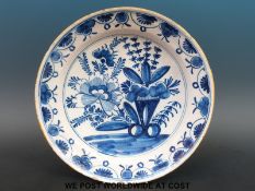 An 18thC English Delft bowl, possibly Bristol,
