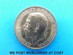 A 1915 gold full sovereign