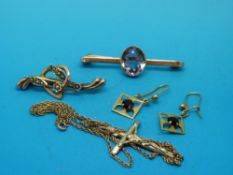 A quantity of 9ct gold including seed pearl bar brooch, smoky quartz,