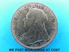 An 1895 veiled head gold full sovereign Melbourne Mint