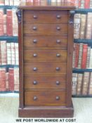A 19thC mahogany Wellington chest with seven graduated drawers (width 50cm, depth 41cm,