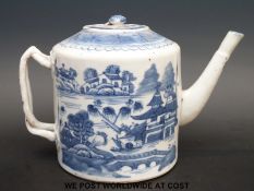 A 19thC Chinese teapot