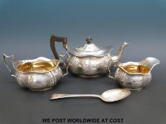 A hallmarked silver tea set, Birmingham 1911, maker J.B.