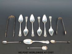 A set of six hallmarked silver Kings pattern grapefruit spoons,