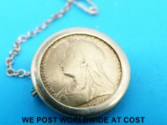 A 9ct gold brooch set with an 1894 gold half sovereign (5.