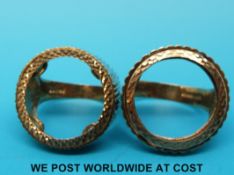 Two 9ct gold rings designed to hold sovereigns (6.