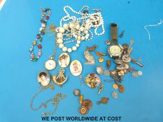 A collection of jewellery including a Kenart sterling silver Scottie dog brooch,