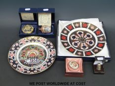 A Royal Crown Derby boxed 1128 Imari plate, a limited edition 1999 Christmas plate,