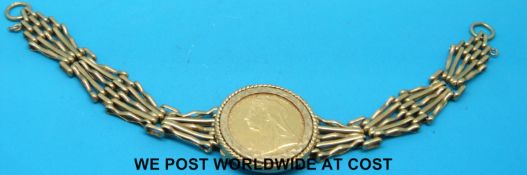 A 9ct gold bracelet set with a 1900 gold full sovereign (22.