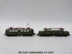 Two Marklin 00 gauge three-rail electric locomotives DB E40034 and DB194 091-5