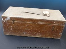 A cased Mine Watching 'Splash' training set in wooden crate with operating instructions
