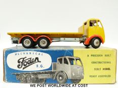 Shackleton Foden FG Flatbed Lorry with green body and red wheel arches,