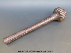 A carved African Fijian style tribal throwing club (length 46cm)