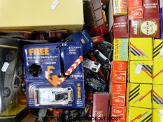 A large collection of Burago, Lledo, Matchbox and other diecast model vehicles,