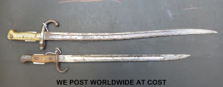 A French brass-handled bayonet together with an Edward VII bayonet marked 1907