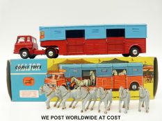 Corgi Major Toys diecast model Chipperfield's Circus Horse Transporter with Horses, 1130,