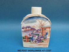An 18thC Chinese famille rose export porcelain tea caddy of rectangular form with rounded shoulders,