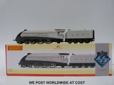 Hornby 00 gauge Silver Jubilee Collection limited edition LNER 4-6-2 class A4 'Quicksilver'