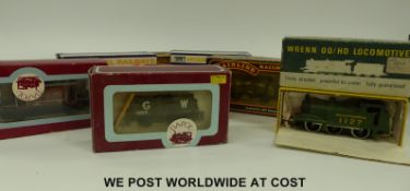 Over 40 Hornby, Dapol, Wrenn and other 00 gauge locomotives and wagons,