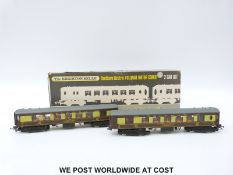 Wrenn 00 gauge Southern Electric 2-car set 'The Brighton Belle', W3004/5, in original box.