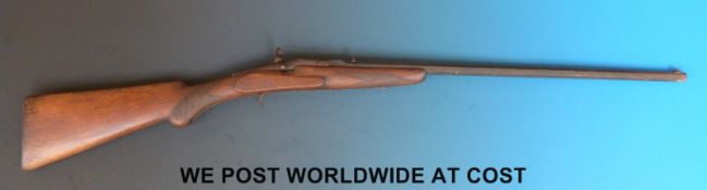 Unnamed 9mm single barrelled garden gun with 22.5inch octagonal barrel, (overall length 99cm) NVSN.