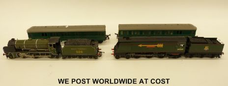 Three Hornby 00 gauge locomotives, 4-6-2 'Boscastle' Golden Arrow Limited edition,