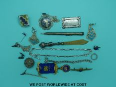 A silver 1837 Jubilee brooch, a silver Siam pendant, silver curb link bracelet,