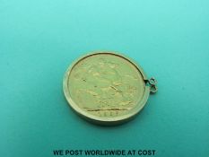 A 1909 gold full sovereign in 9ct gold mount (8.