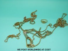 A quantity of 9ct gold necklaces and chains (17g)