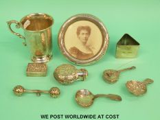 A quantity of hallmarked silver items to include triangular napkin ring (61g),