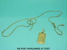 An 18ct gold pendant depicting a horse with 18ct gold chain (7.