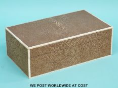 A shagreen cigar box by Brook and Son, Edinburgh (W19xD10.
