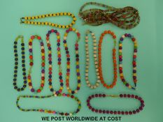 Twenty five agate necklaces including carnelian, onyx,