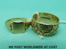 A 9ct gold signet ring and a 9ct gold ring (6.