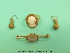 A yellow metal brooch set with cameo,