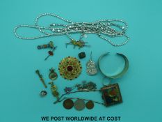 A collection of costume jewellery to include 9ct gold signet ring, silver necklace, silver bangle,