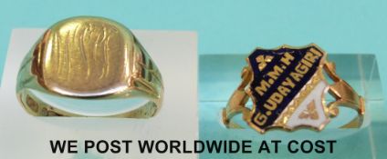 A 9ct gold signet ring (4.1g) and a yellow metal signet ring with enamel decoration bearing motto M.