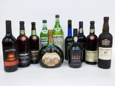 Seven bottles of port including Taylor's and Cockburns together with a boxed Taylor's 