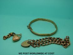 A 9ct gold bracelet and a 9ct gold bangle (20g)