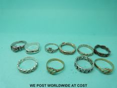 Ten silver rings including fede gimmel
