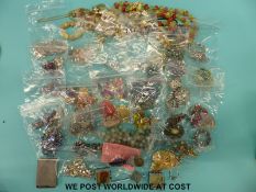 A large quantity of brooches to include paste set,