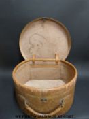 An early 20thC leather hat box