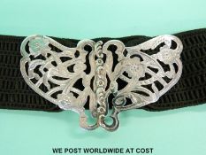 An Edward VII Art Nouveau hallmarked silver peirced belt buckle formed as a butterfly,