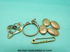 A pair of 9ct gold cufflinks, 9ct sovereign mount,